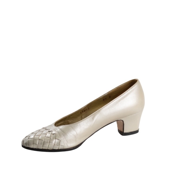 Vintage Bottega Veneta Metallic Intrecciato Pumps Size 6.5 B 80s Taupe as is - Picture 4 of 11